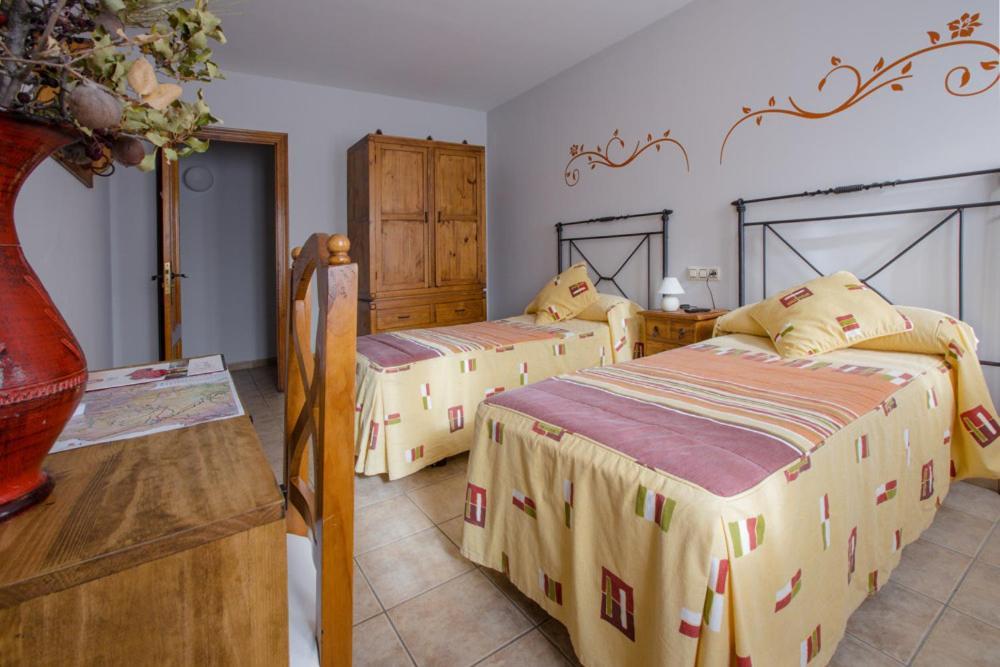 Hostal Antiguo Hospital Linares de Mora Exteriér fotografie