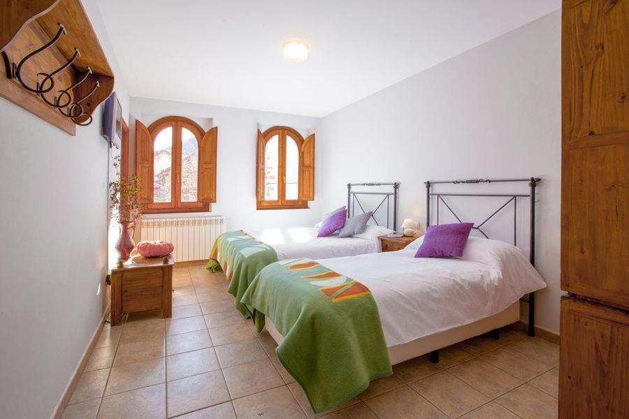 Hostal Antiguo Hospital Linares de Mora Exteriér fotografie