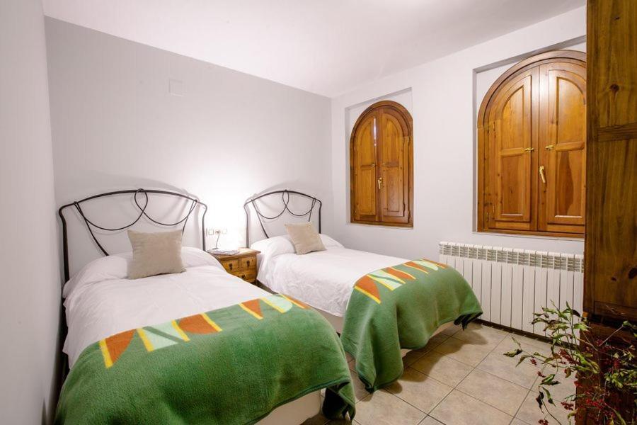 Hostal Antiguo Hospital Linares de Mora Exteriér fotografie