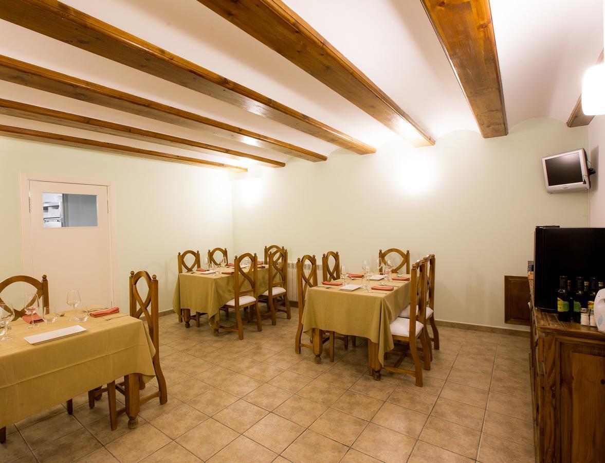 Hostal Antiguo Hospital Linares de Mora Exteriér fotografie